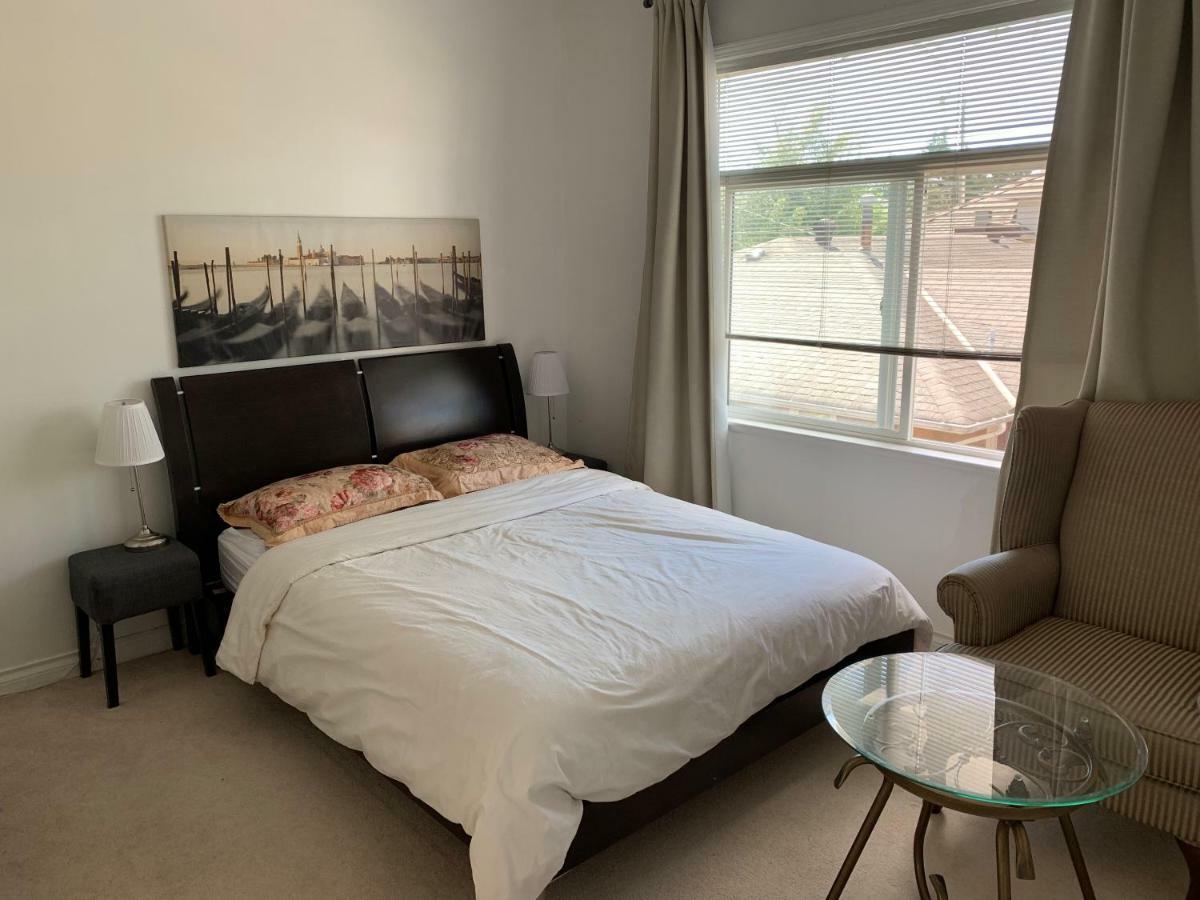 Xin Xin House Bed & Breakfast Ричмънд Екстериор снимка